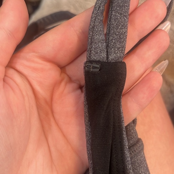 Lululemon Energy bra High Neck - Picture 6 of 6